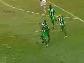 Portekiz Ligi'nde at�lan gol spor g�ndemine oturdu. Kazmierczak'�n topukla att��� m�thi� gol izleyenleri mest ediyor. D�nya bu gol� konu�uyor